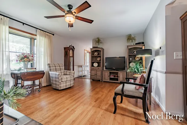 $724,900 | 17218 Timber Dunes Drive, Grand Haven, MI 49417
