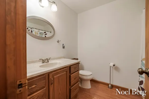 $724,900 | 17218 Timber Dunes Drive, Grand Haven, MI 49417