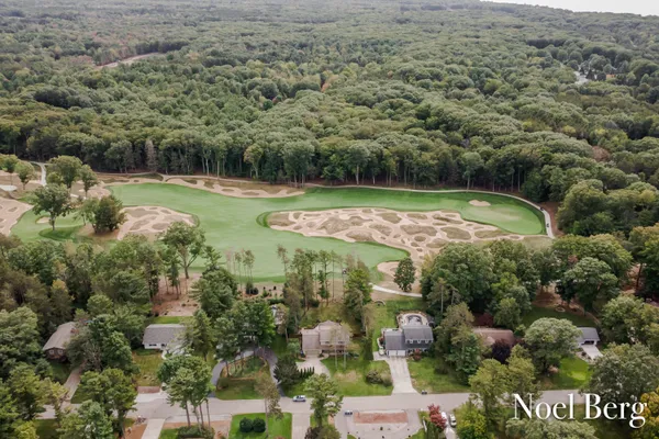 $724,900 | 17218 Timber Dunes Drive, Grand Haven, MI 49417