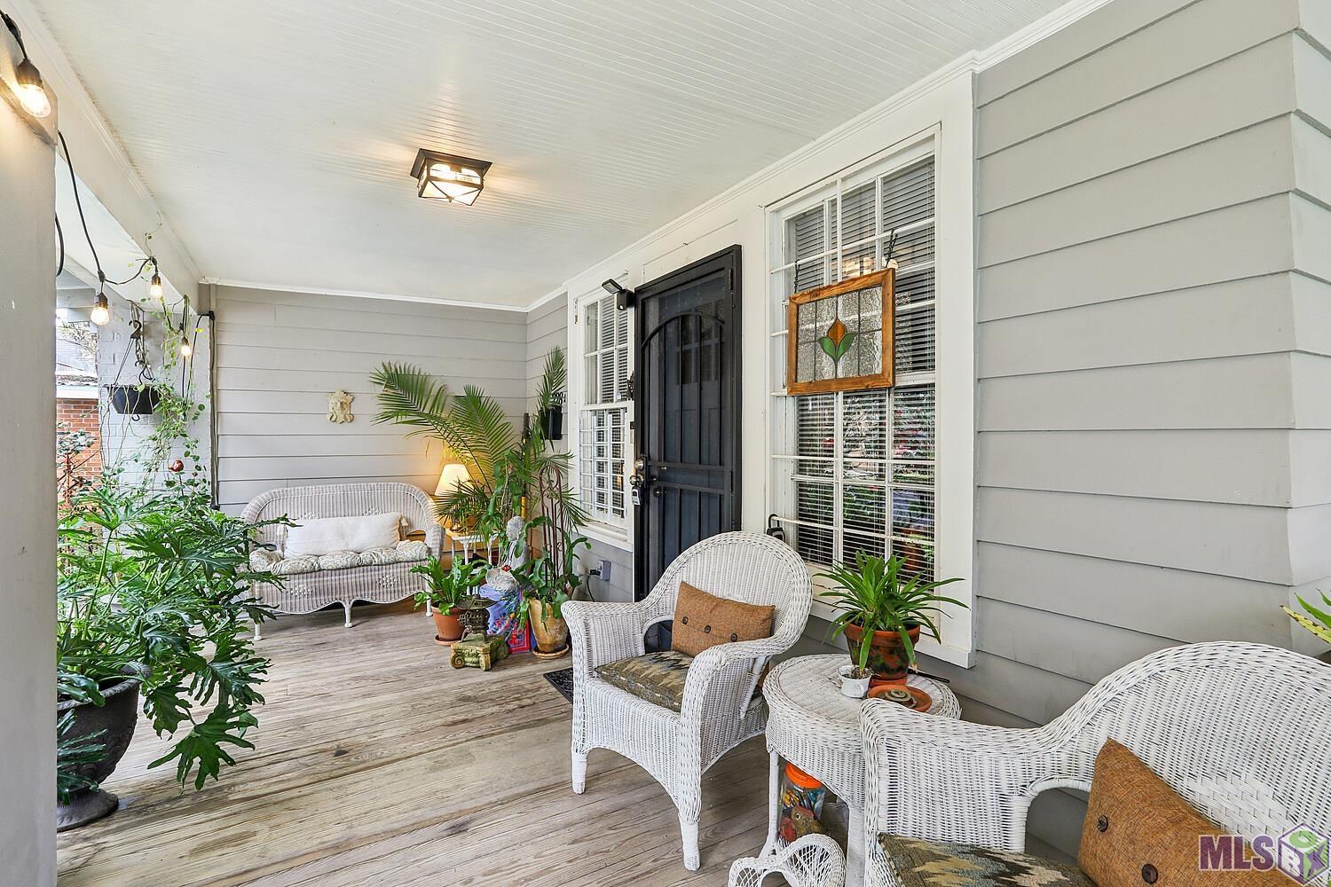 228 South 19th Street Baton Rouge, LA 70802 - Photo 2 of 18 Unit A Entrance