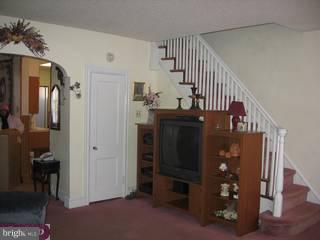 835 Atwood Road Philadelphia, PA 19151 - Photo 5 of 6 Gallery Image 5