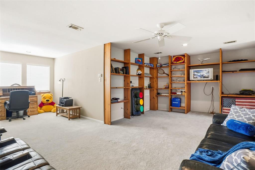 354 Jobson Road Sunnyvale, TX 75182 - Photo 36 of 39 a view of a room with toys