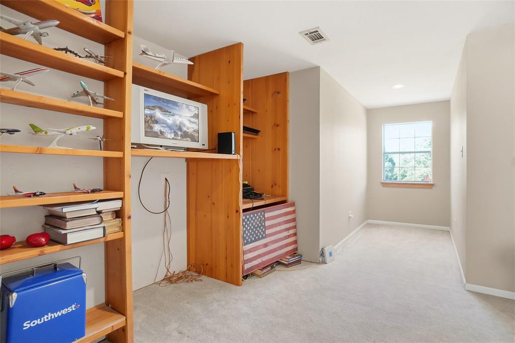 354 Jobson Road Sunnyvale, TX 75182 - Photo 37 of 39 a view of a storage & utility room