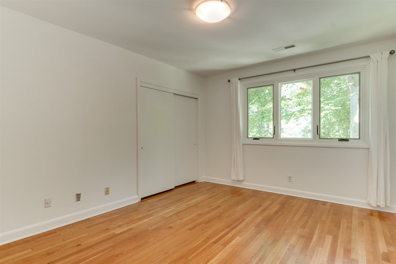 2606 Oxford Road Raleigh, NC 27608 - Photo 19 of 30 Photo 19