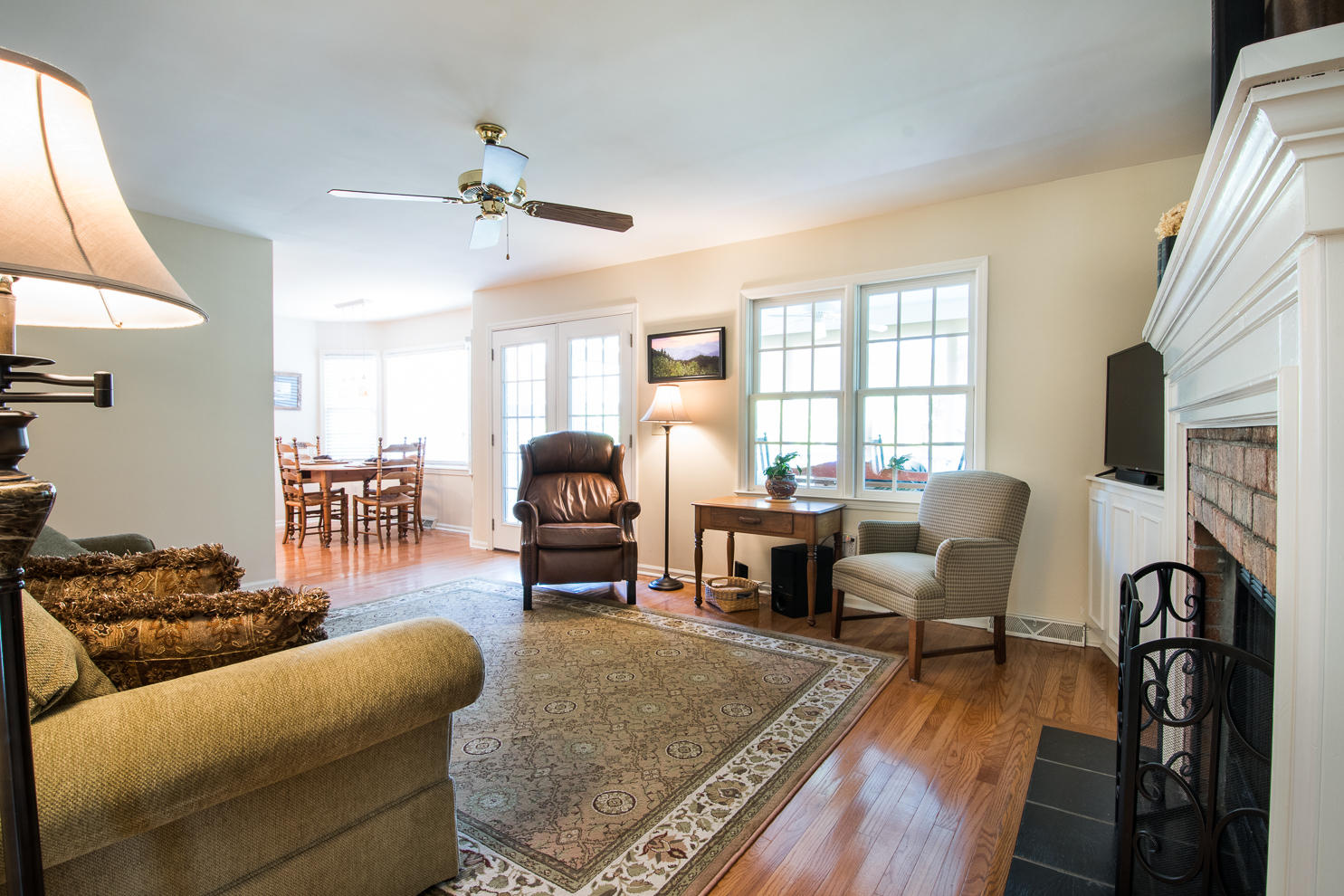 1345 South Barksdale Road Mount Pleasant, SC 29464 - Photo 13 of 51 1345SoBarksdale-15