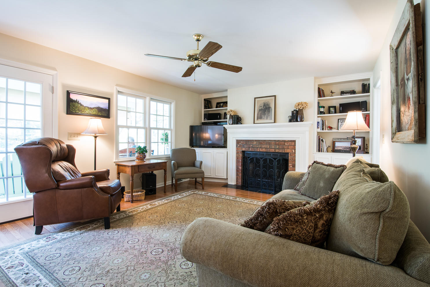1345 South Barksdale Road Mount Pleasant, SC 29464 - Photo 14 of 51 1345SoBarksdale-16