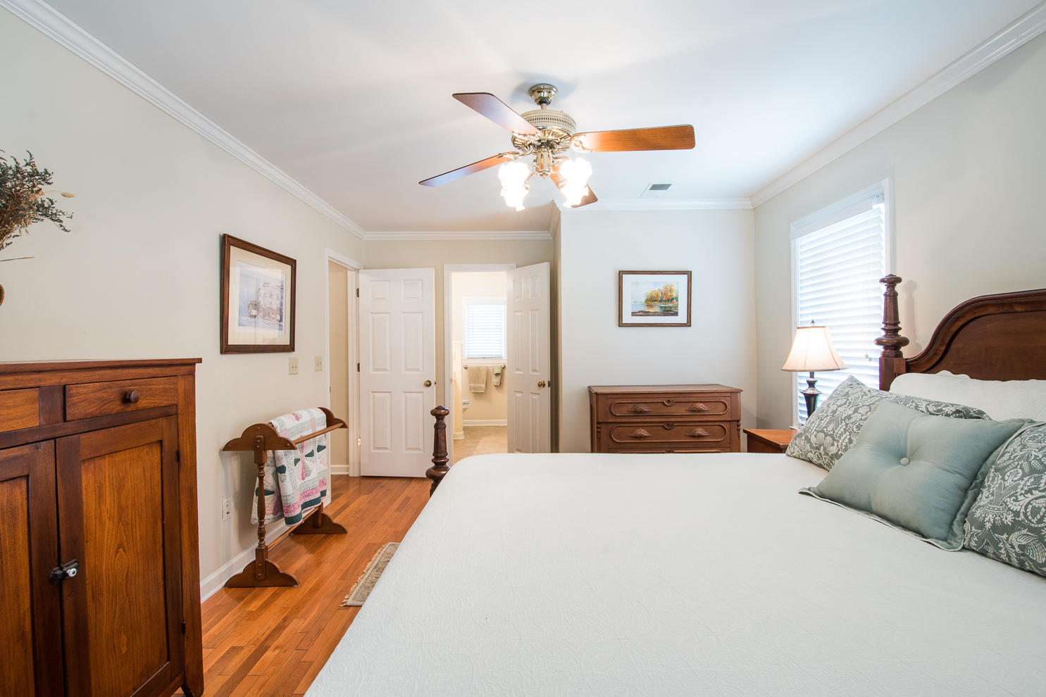 1345 South Barksdale Road Mount Pleasant, SC 29464 - Photo 22 of 51 1345SoBarksdale-25