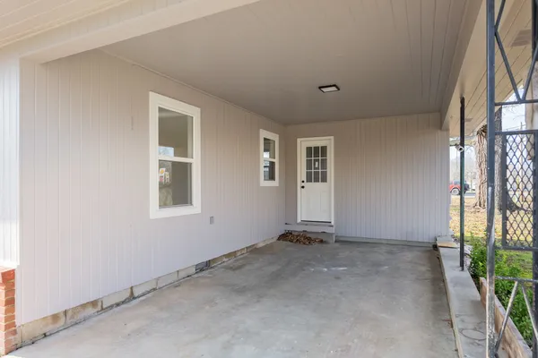 $155,000 | 366 South Kentucky Avenue, Parsons, TN 38363