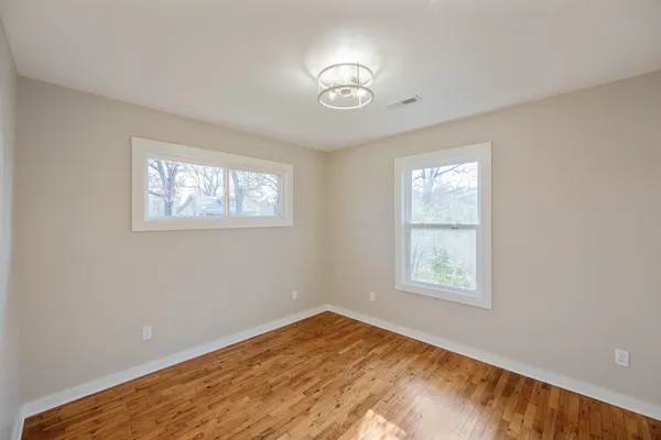 $155,000 | 366 South Kentucky Avenue, Parsons, TN 38363