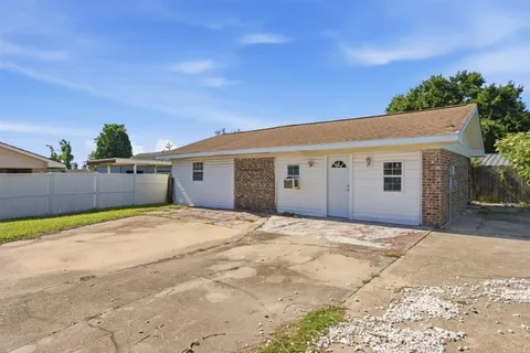 $249,900 | 516 North Lebanon Street, Sulphur, LA 70663