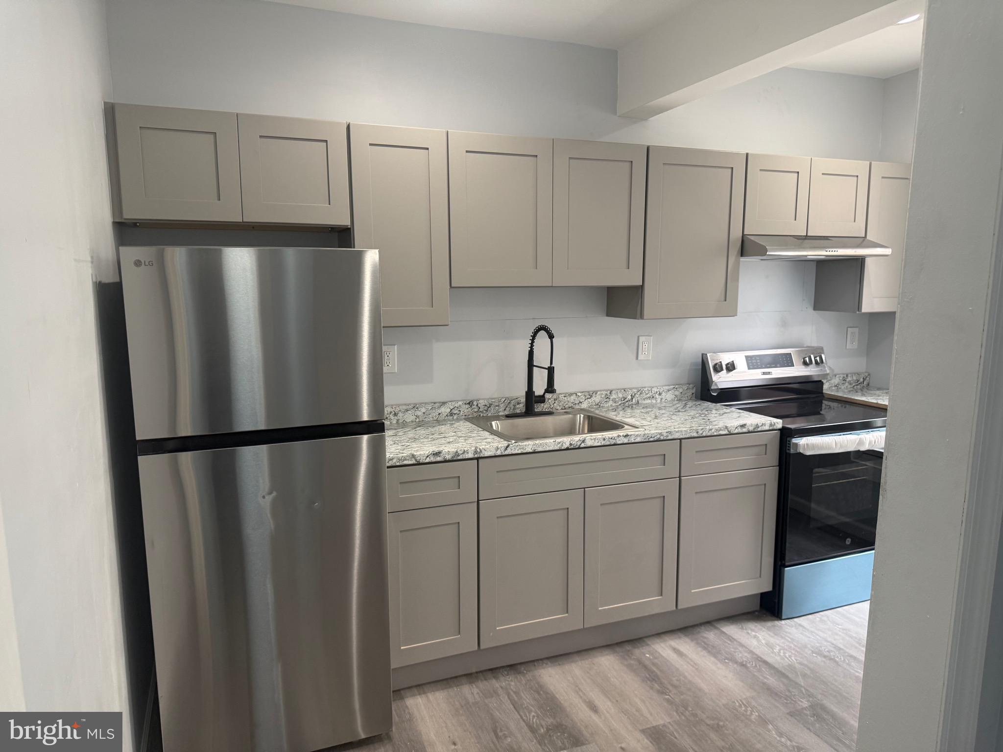 307 Spring Street, Unit 1 Trenton, NJ 08618 - Photo 4 of 12