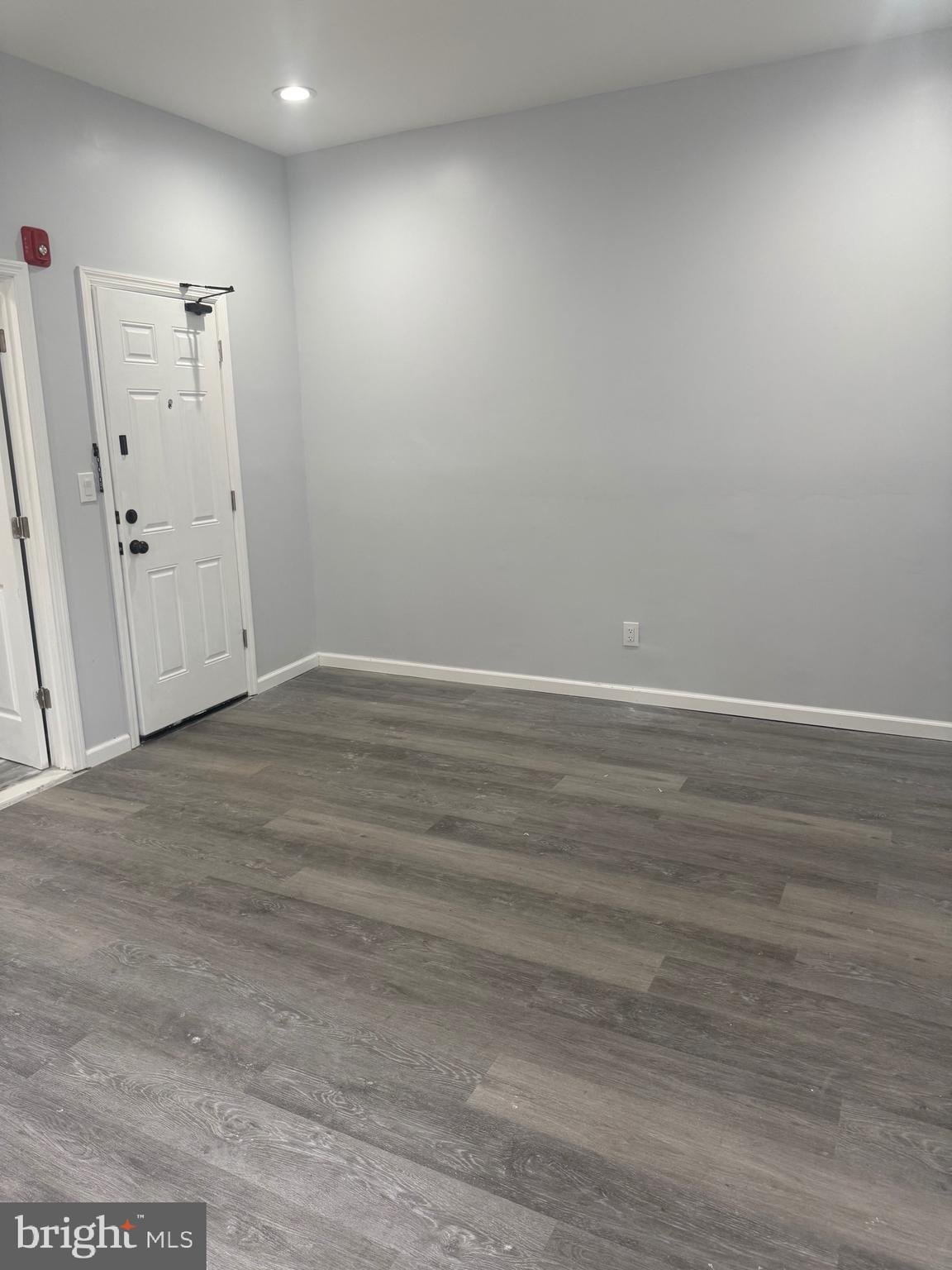 307 Spring Street, Unit 1 Trenton, NJ 08618 - Photo 10 of 12