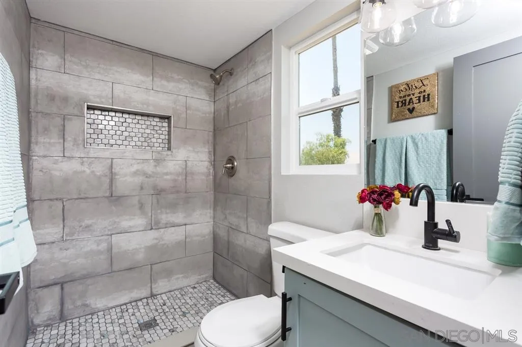 3031 Helix Street Spring Valley, CA 91977 - Photo 22 of 25 Gallery Image 22
