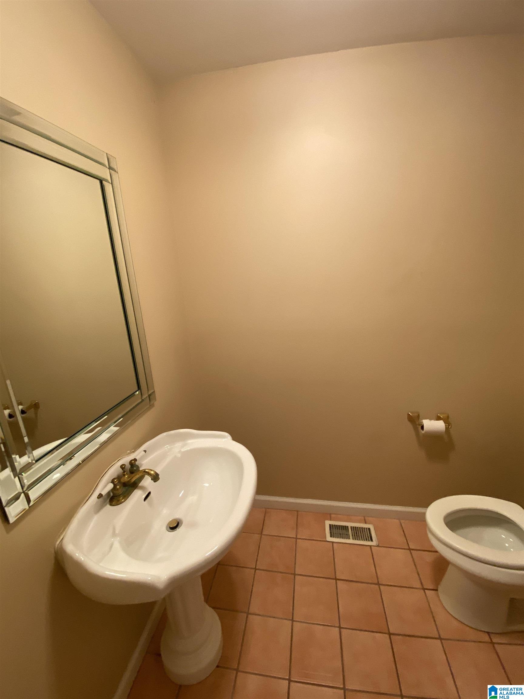 852 Ridgefield Road Birmingham, AL 35215 - Photo 31 of 42 Gallery Image 31