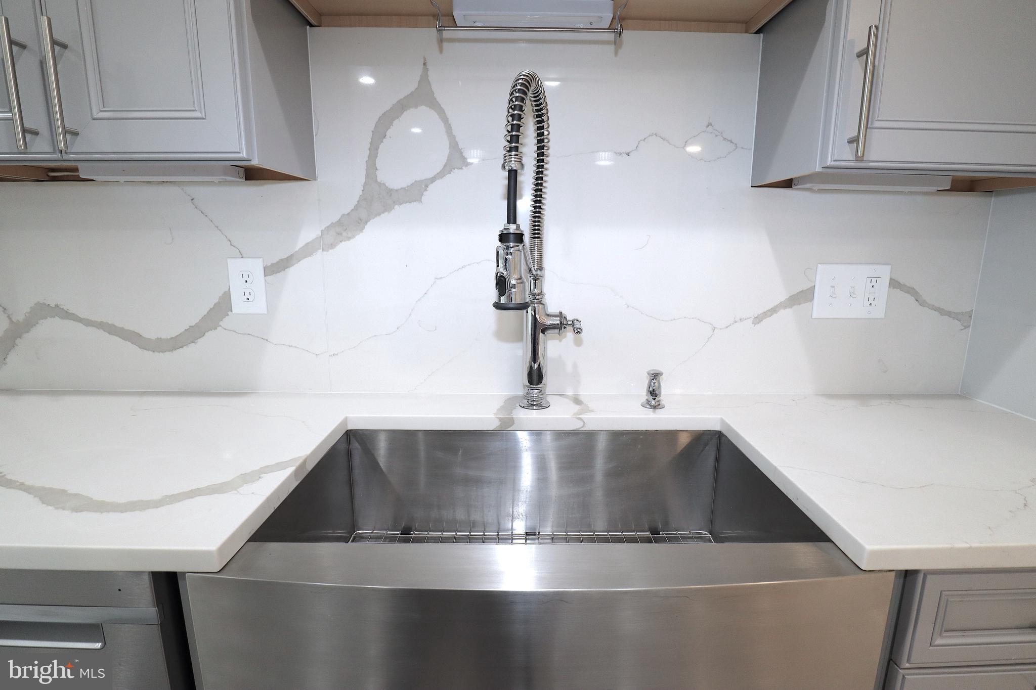11641 Stoneview Square, Unit 21C Reston, VA 20191 - Photo 13 of 38 Gallery Image 13