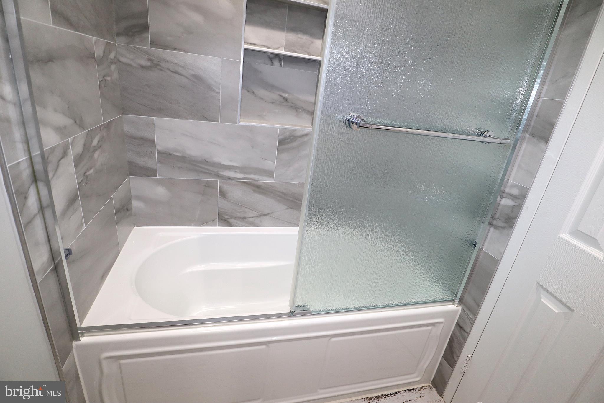 11641 Stoneview Square, Unit 21C Reston, VA 20191 - Photo 27 of 38 Gallery Image 27