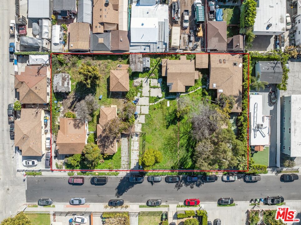 an aerial view of multiple house