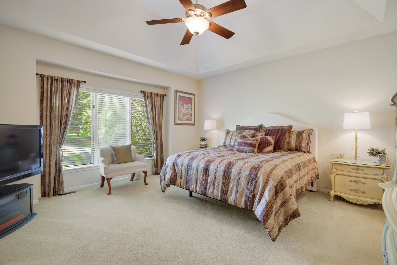 10902 Red Hawk Lane Spring Grove, IL 60071 - Photo 15 of 27 Gallery Image 15