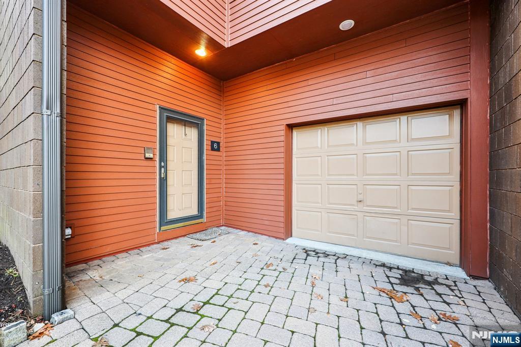 6 Old Quarry Road, Unit 4 Englewood, NJ 07631 - Photo 2 of 49