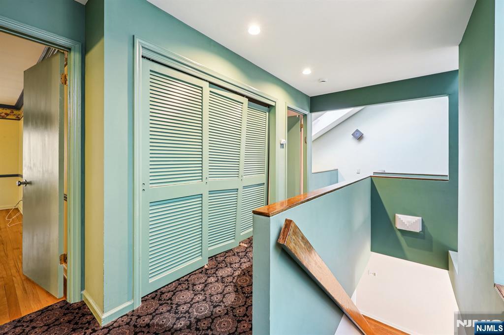 6 Old Quarry Road, Unit 4 Englewood, NJ 07631 - Photo 23 of 49