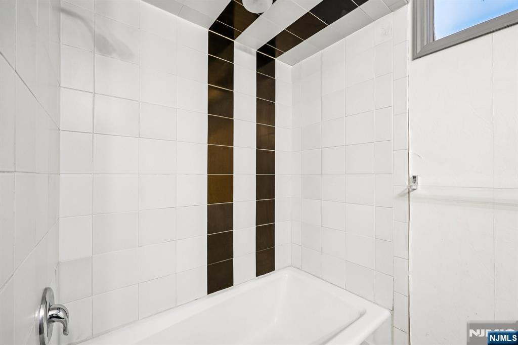 6 Old Quarry Road, Unit 4 Englewood, NJ 07631 - Photo 26 of 49