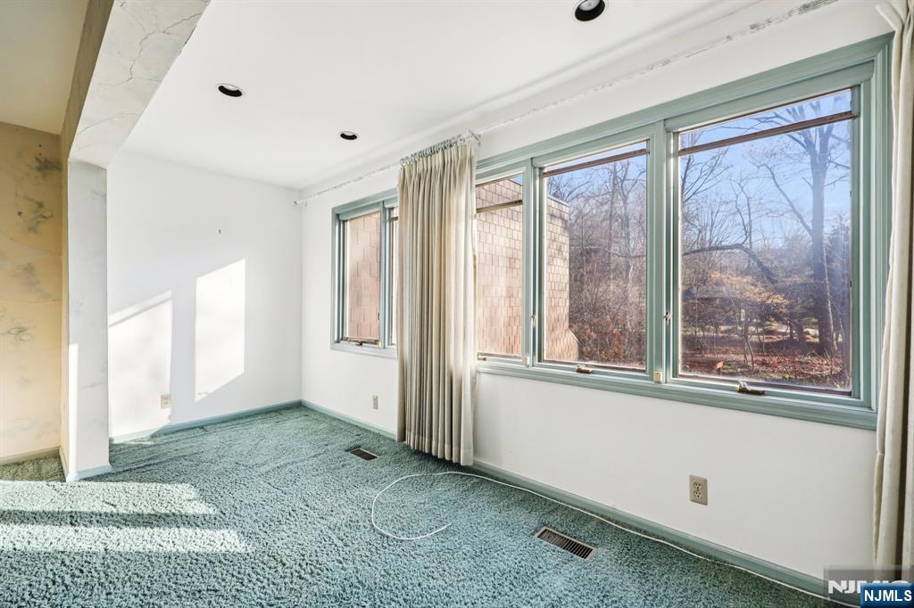 6 Old Quarry Road, Unit 4 Englewood, NJ 07631 - Photo 38 of 49