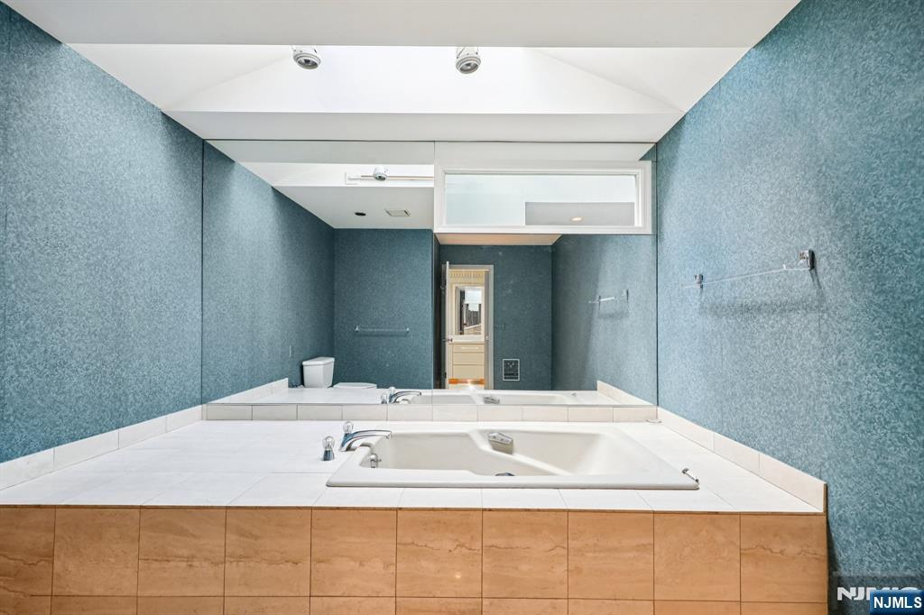 6 Old Quarry Road, Unit 4 Englewood, NJ 07631 - Photo 43 of 49