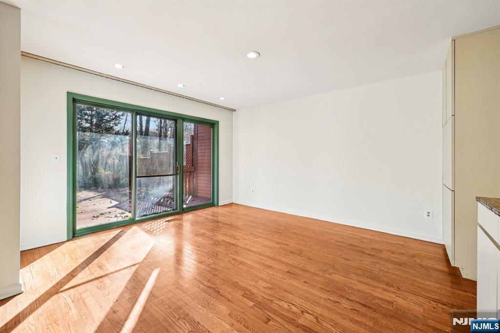 6 Old Quarry Road, Unit 4 Englewood, NJ 07631 - Photo 10 of 49