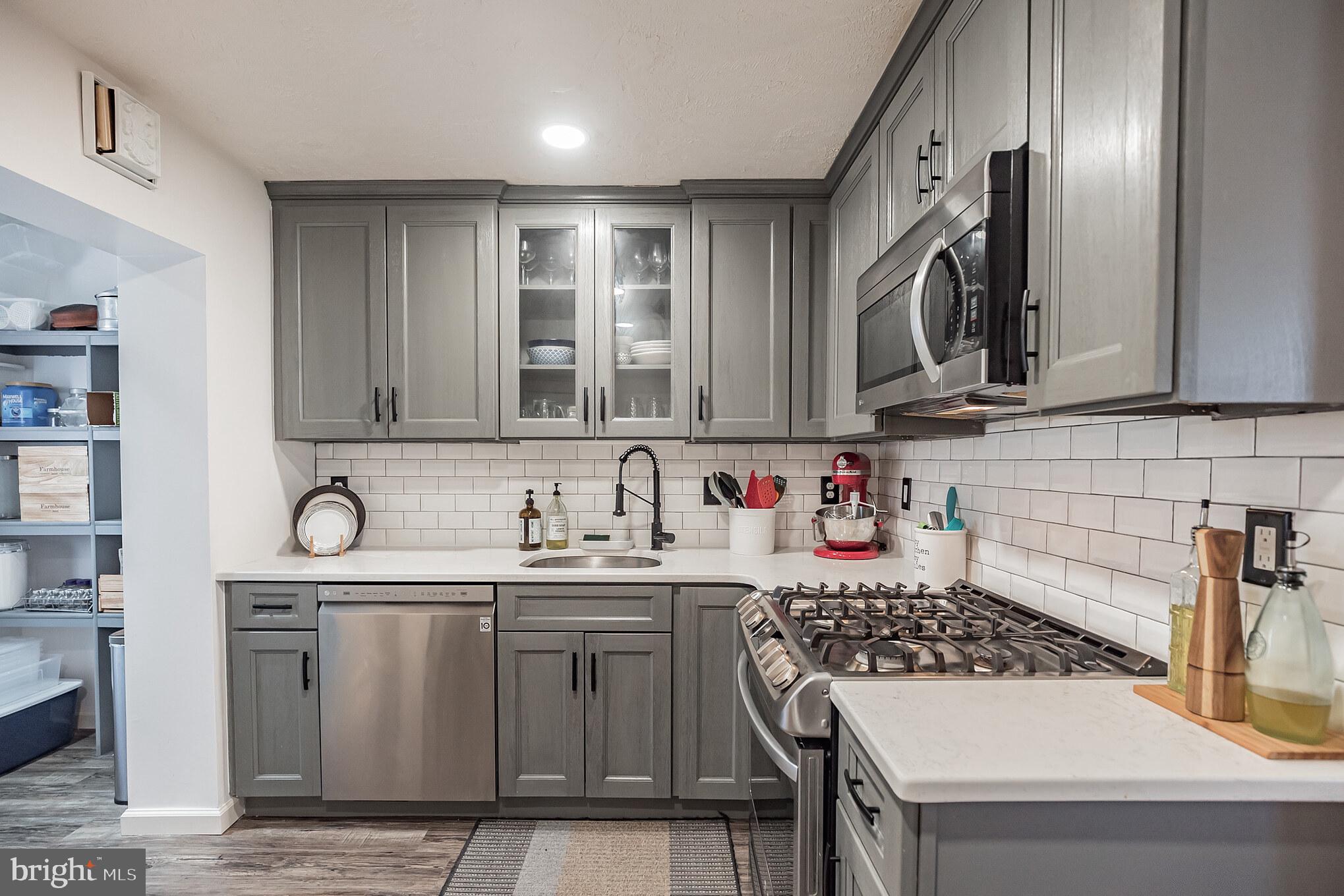 360 East Springfield Road Springfield, PA 19064 - Photo 11 of 30 Kitchen