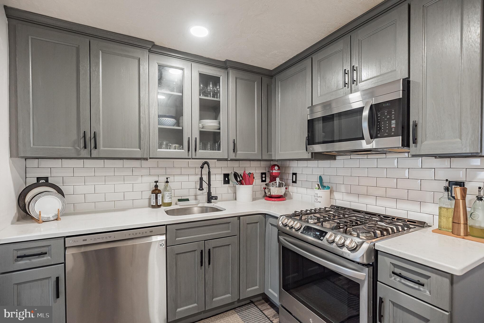 360 East Springfield Road Springfield, PA 19064 - Photo 10 of 30 Kitchen