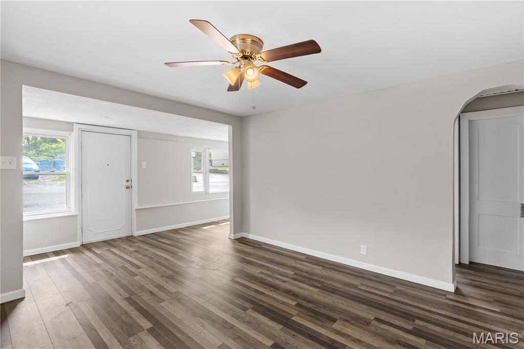 3612 Thomas Avenue Alton, IL 62002 - Photo 5 of 33