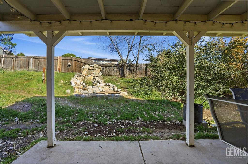 Undisclosed Address Tehachapi, CA 93561 - Photo 15 of 23