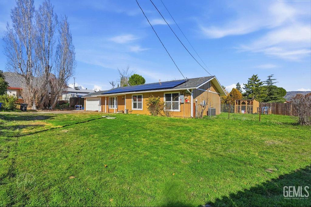 Undisclosed Address Tehachapi, CA 93561 - Photo 19 of 23