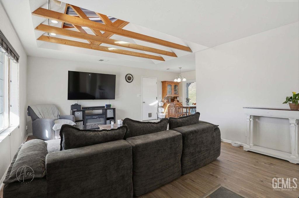 Undisclosed Address Tehachapi, CA 93561 - Photo 4 of 23