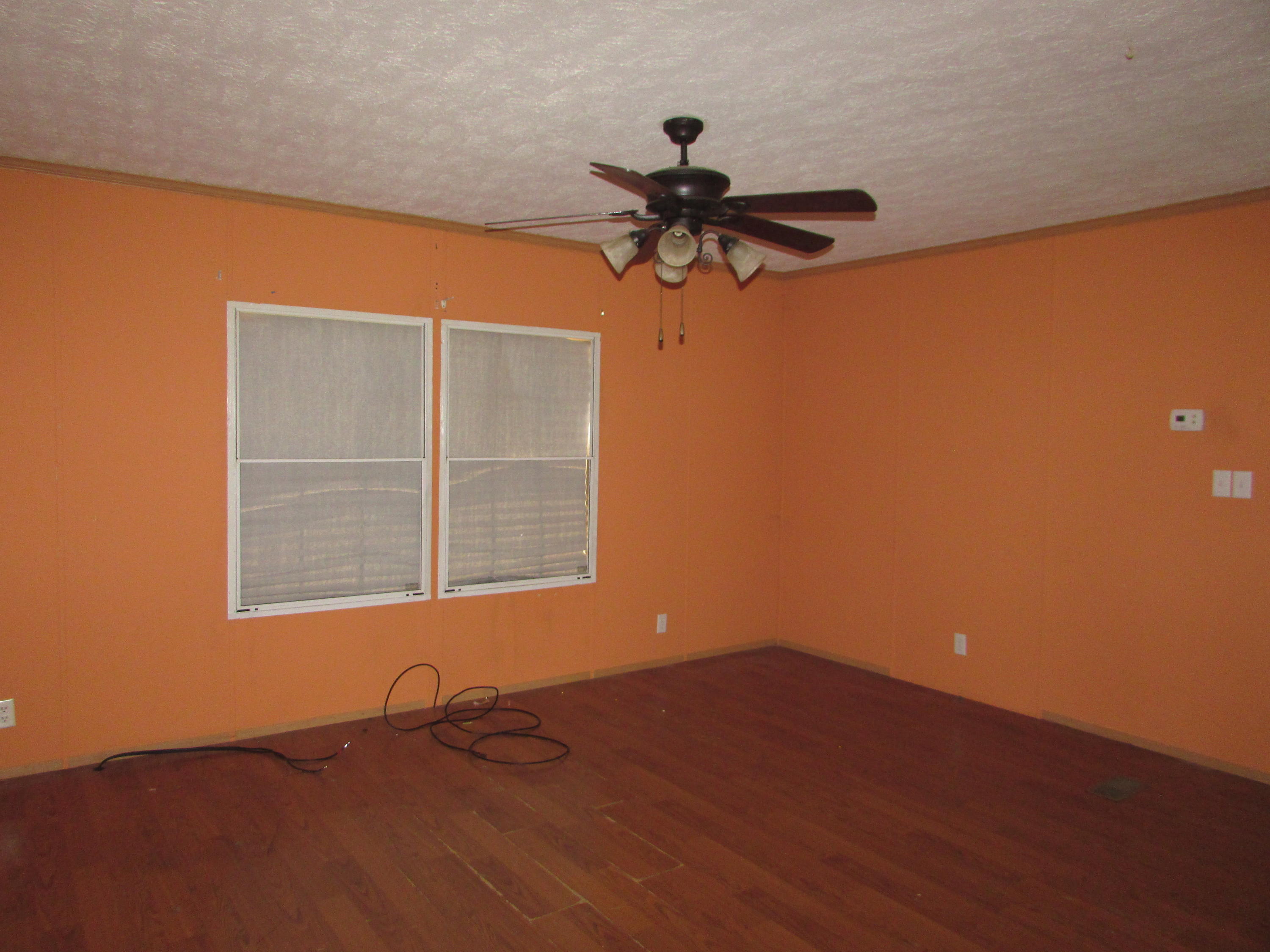5487 McDonald Road Mohawk, TN 37810 - Photo 8 of 15 Living Room