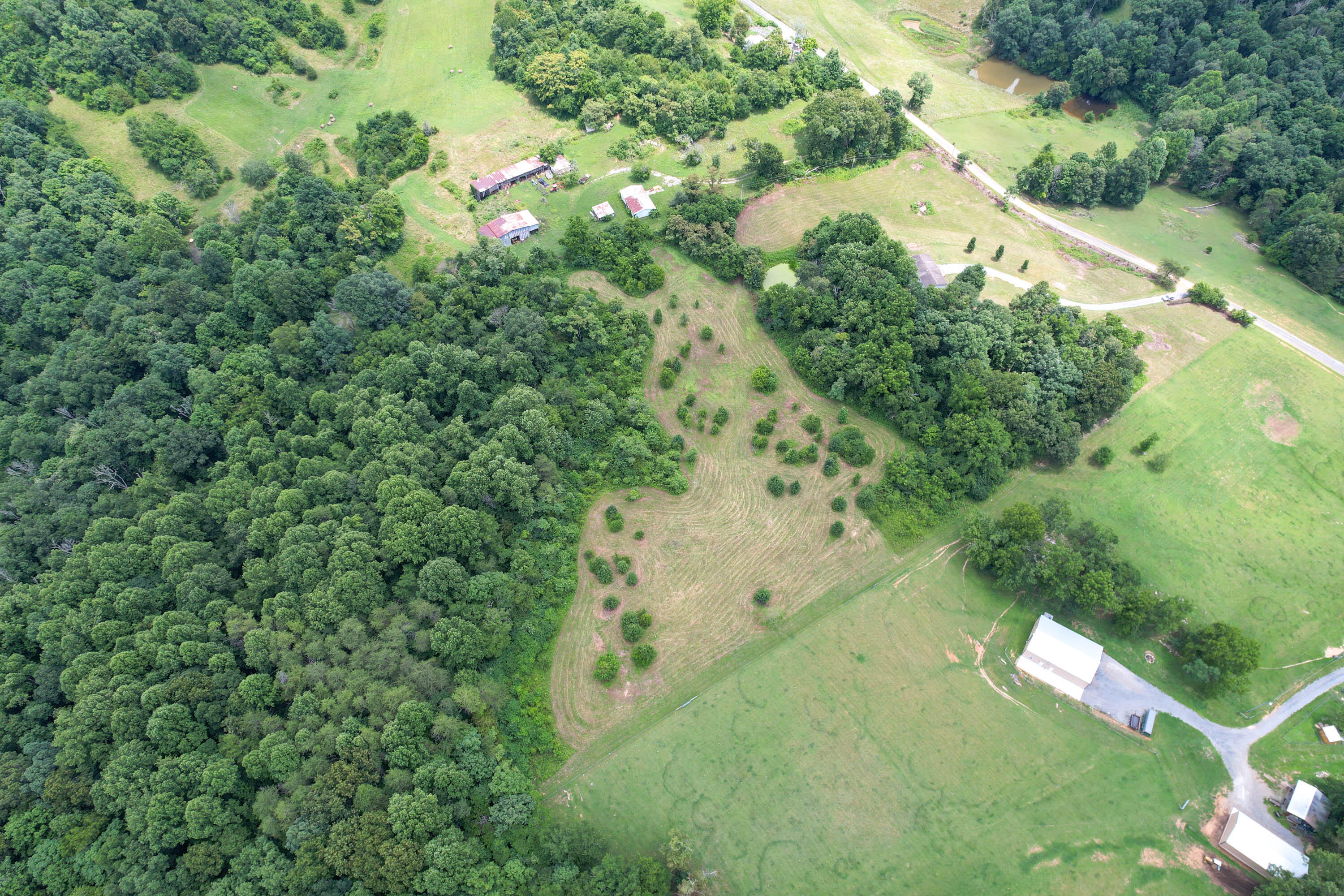 579 Pitt Loop Chuckey, TN 37641 - Photo 45 of 49 Pitt Loop Drone-14
