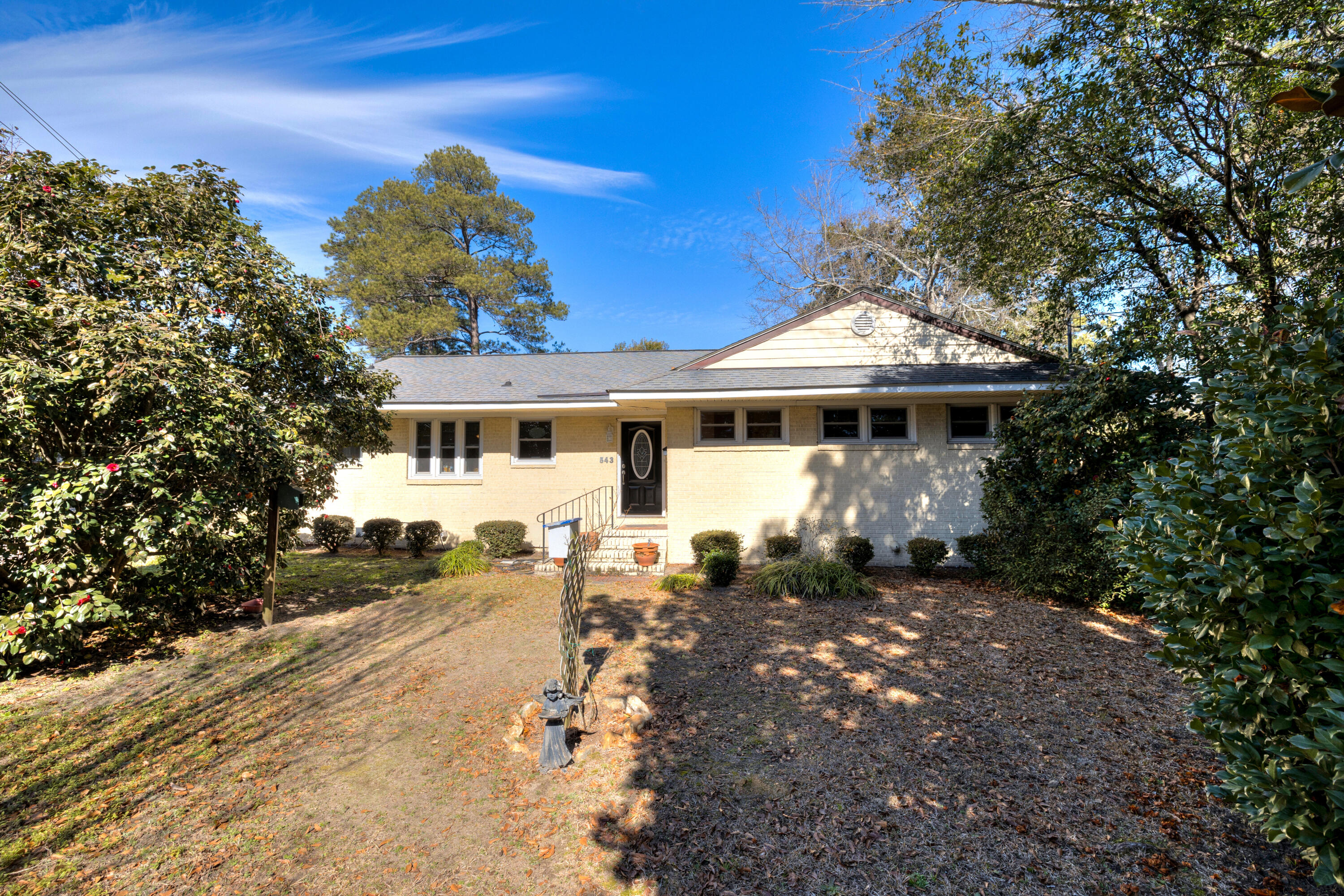 543 West Calhoun Street Sumter, SC 29150 - Photo 5 of 41 front view of home
