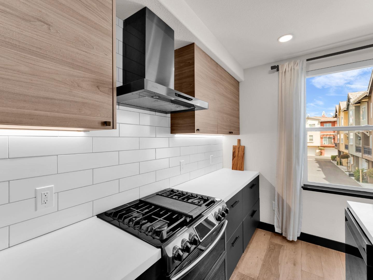 213 Esfahan Drive San Jose, CA 95111 - Photo 16 of 42