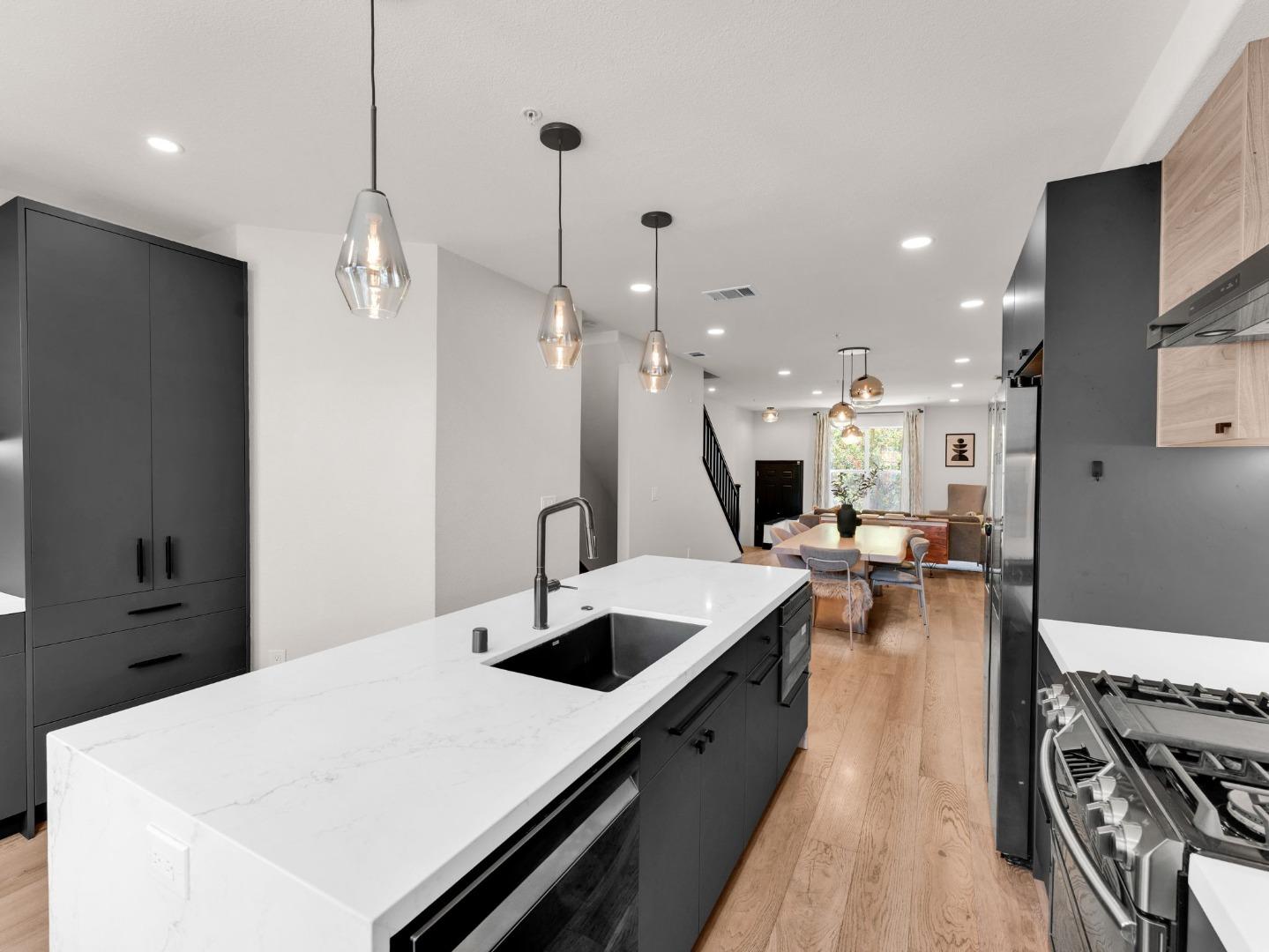 213 Esfahan Drive San Jose, CA 95111 - Photo 19 of 42