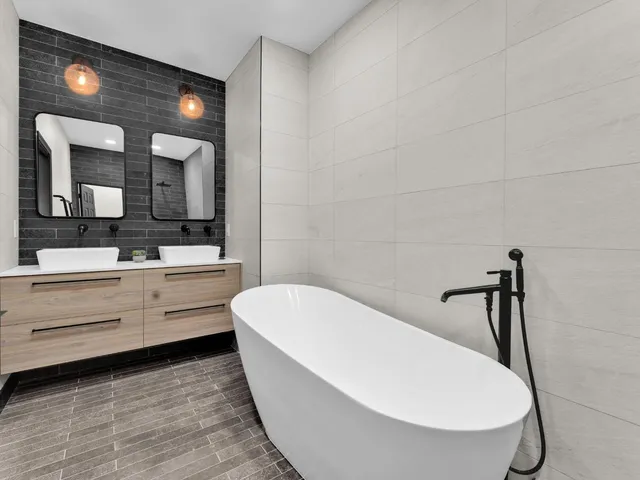 $888,000 | 213 Esfahan Drive, San Jose, CA 95111