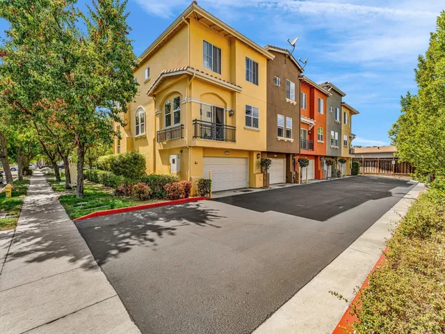 $888,000 | 213 Esfahan Drive, San Jose, CA 95111