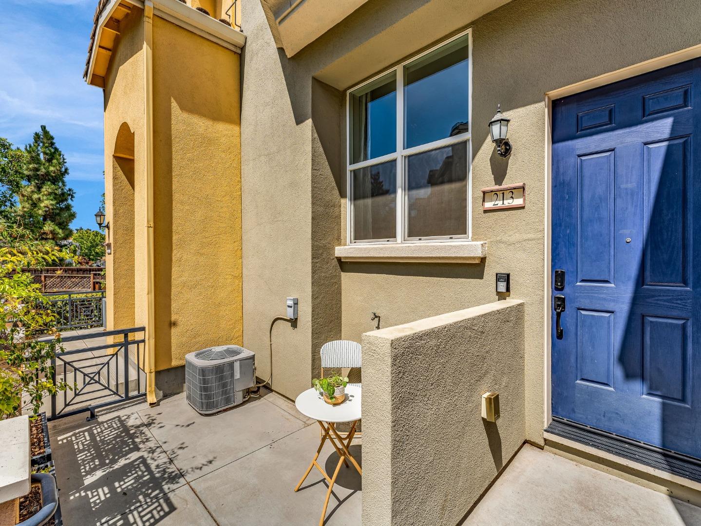 213 Esfahan Drive San Jose, CA 95111 - Photo 7 of 42