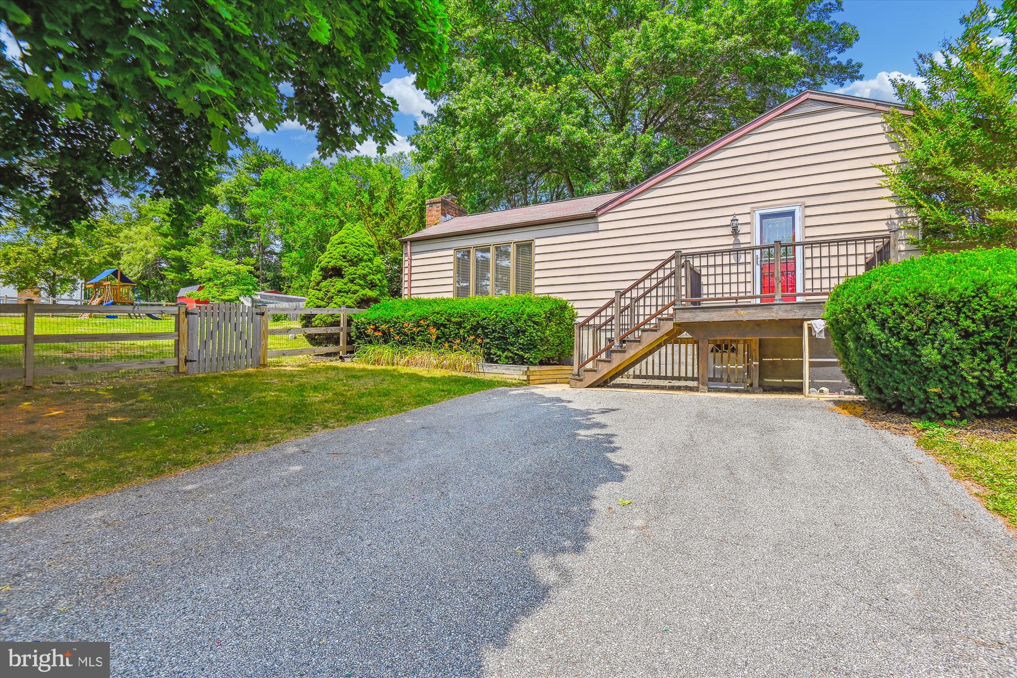 1403 Streaker Road Sykesville, MD 21784 - Photo 20 of 20 Driveway