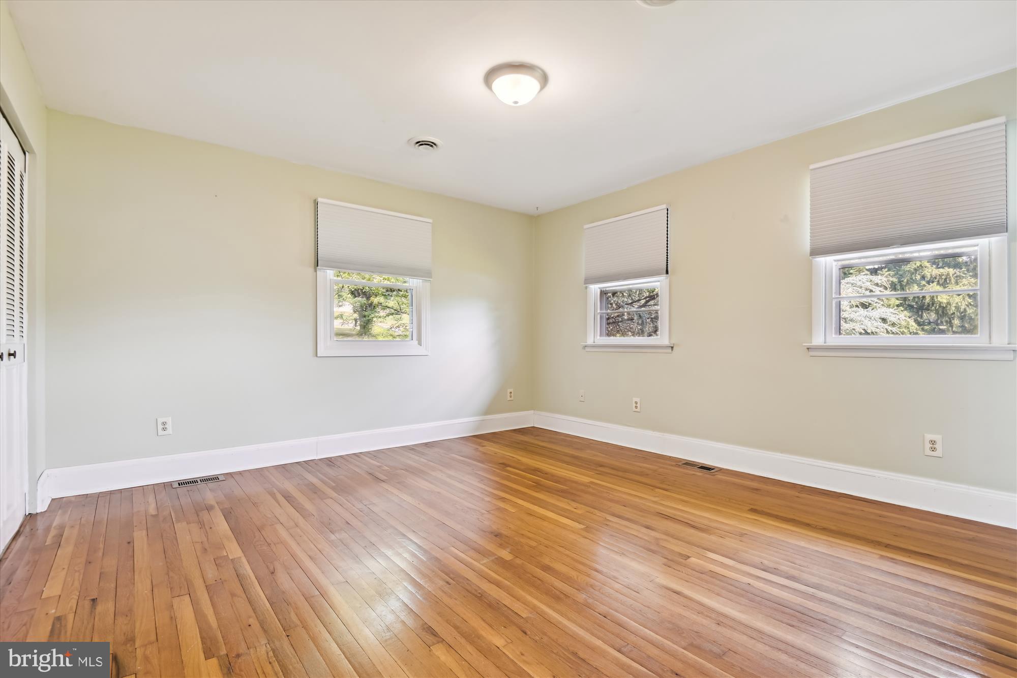 1403 Streaker Road Sykesville, MD 21784 - Photo 9 of 20 Primary Bedroom