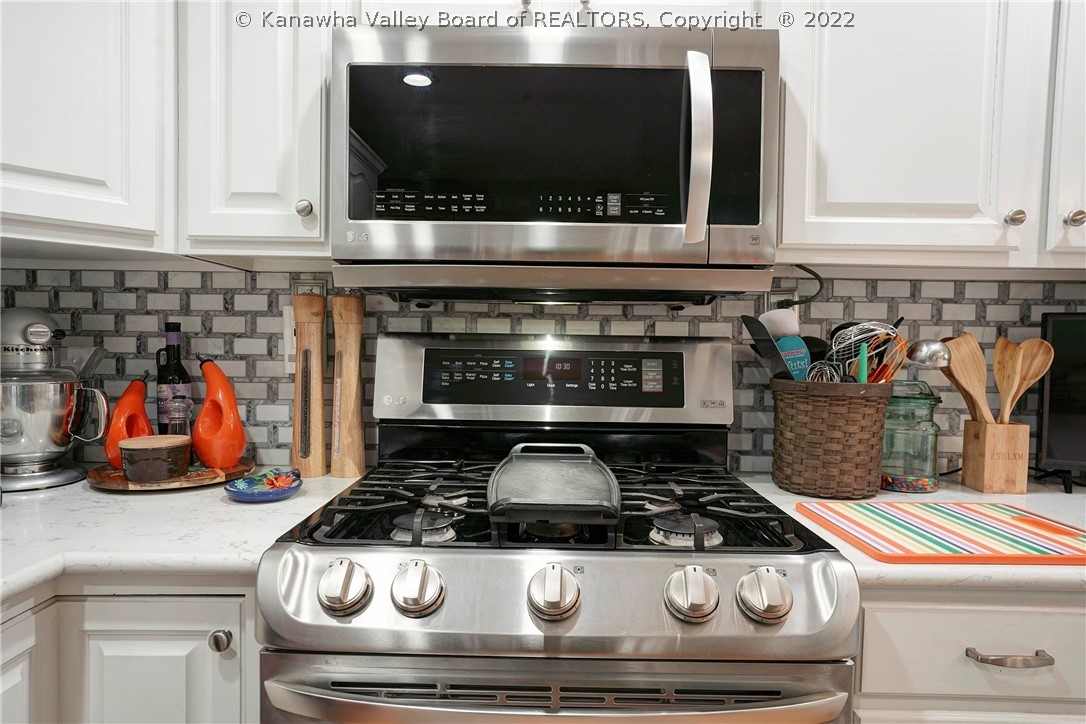 875 Harmons Creek Road Poca, WV 25159 - Photo 13 of 27 Gallery Image 13