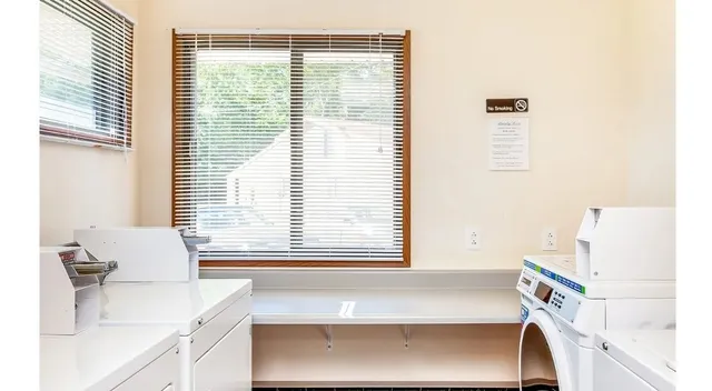 $805 | 602 West Van Dorn Street, Other, IA 50226