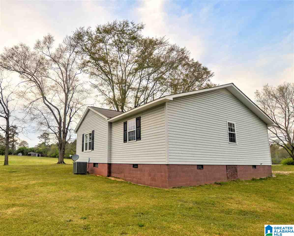 8275 Highway 9 Heflin, AL 36264 - Photo 4 of 29