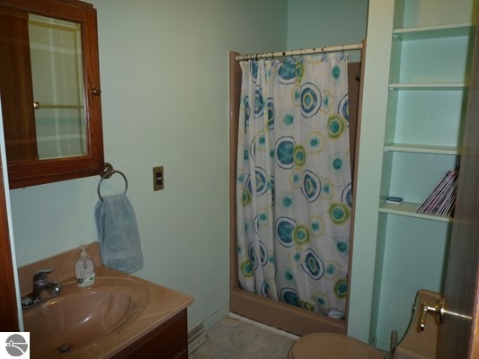 1704 South Coleman Road Shepherd, MI 48883 - Photo 31 of 39 1785828-30.JPG