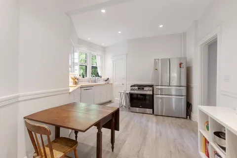 $3,200 | 78 Kilsyth Road, Unit 1, Boston, MA 02135