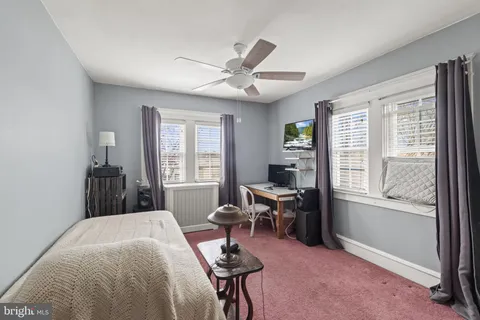 $290,000 | 330 Burmont Road, Drexel Hill, PA 19026